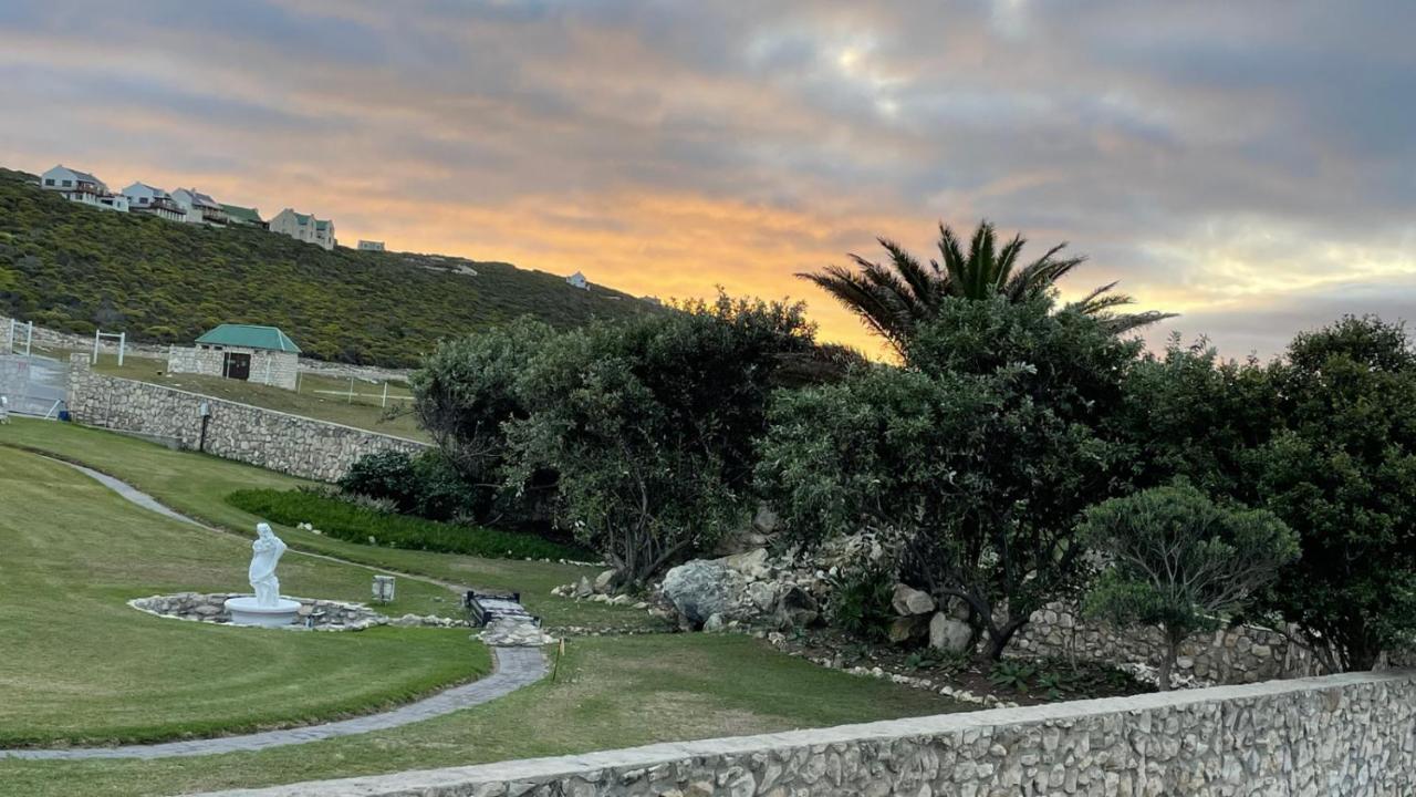 Cliff Haven Hotel Struisbaai Kültér fotó